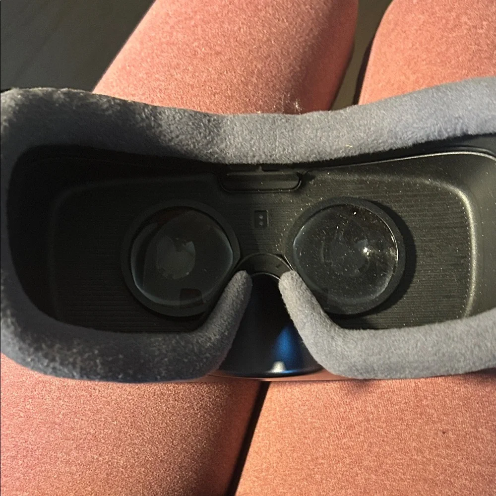 Oculus Gear VR Headset -